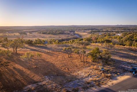 1845 Paradise Parkway Canyon Lake TX 78133