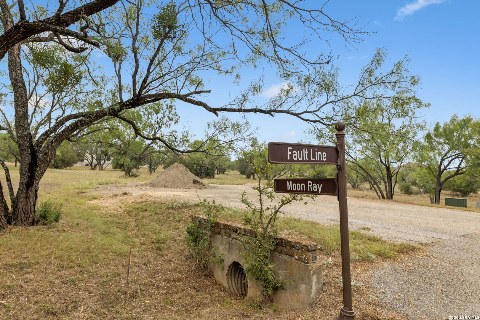 W19028 Moon Ray Horseshoe Bay TX 78657