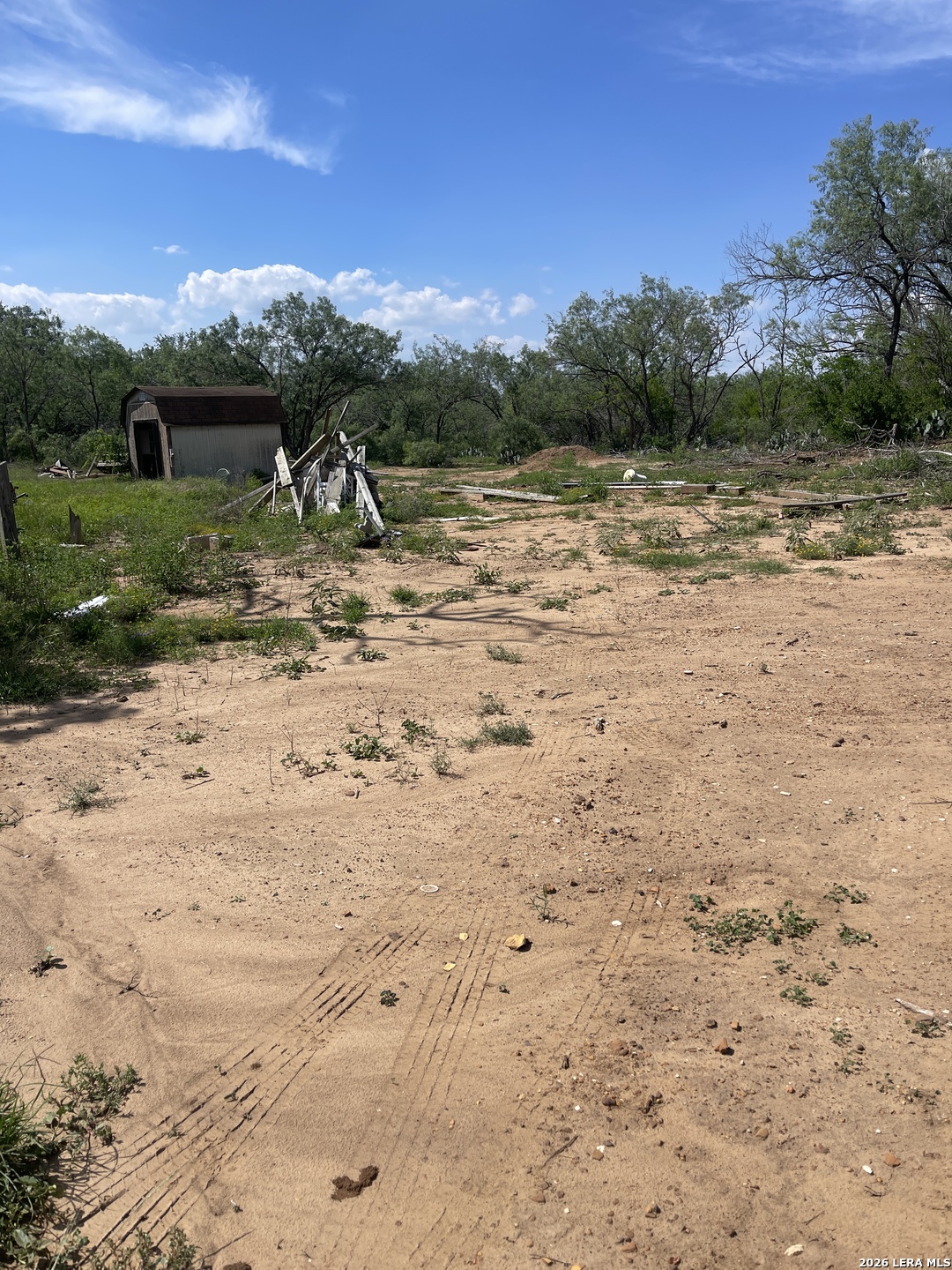 138 Country View Floresville TX 78114
