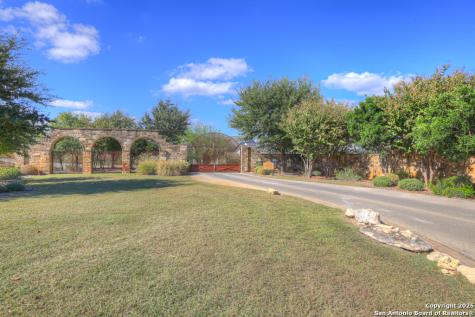 2416 Triple Peak Canyon Lake TX 78133