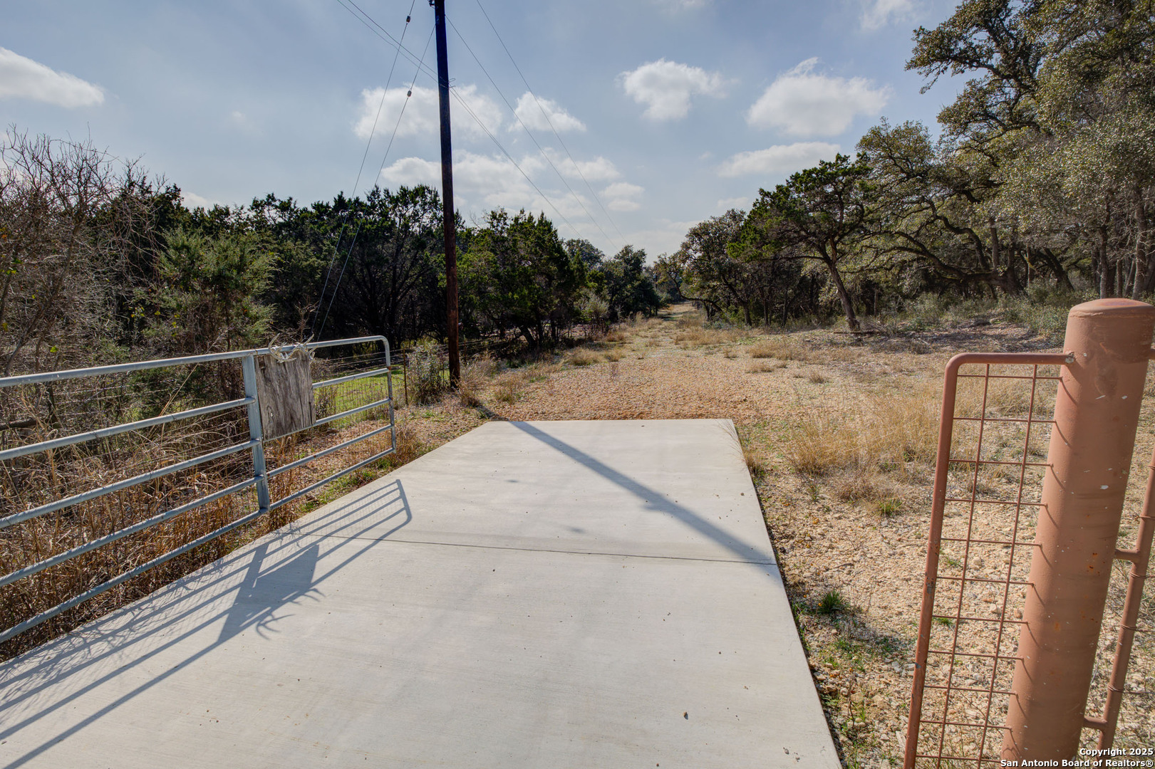1463 Whispering Woods Trail New Braunfels TX 78132