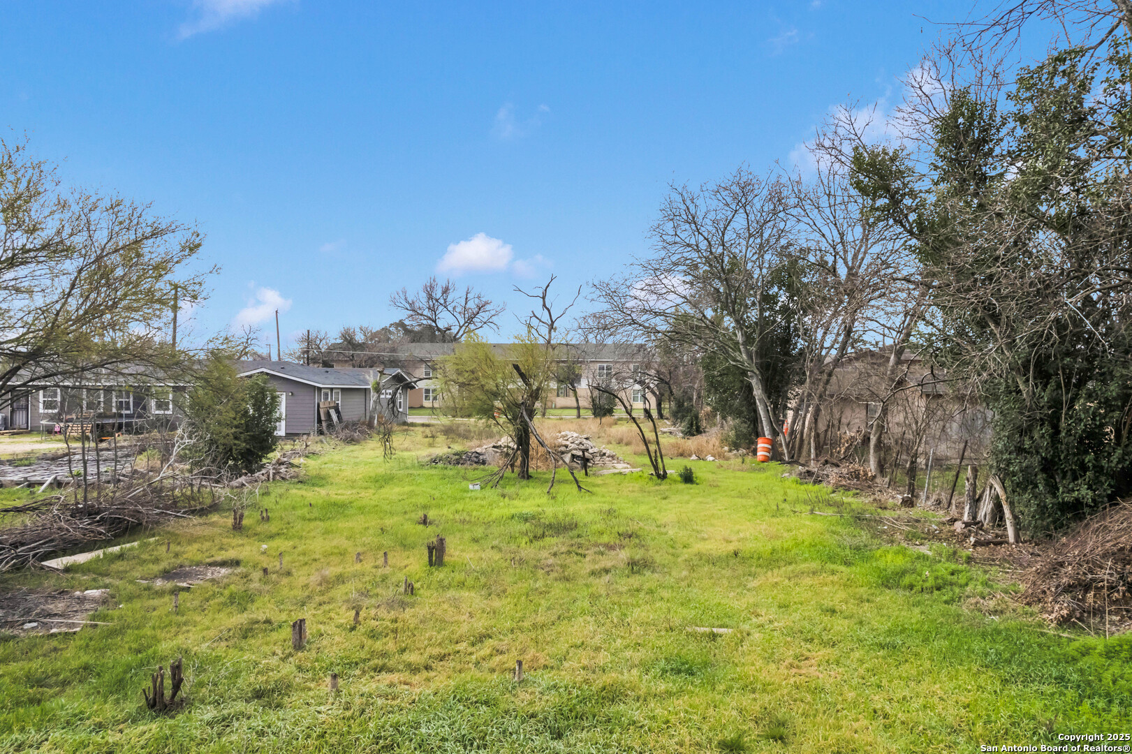 143 W Gerald San Antonio TX 78221