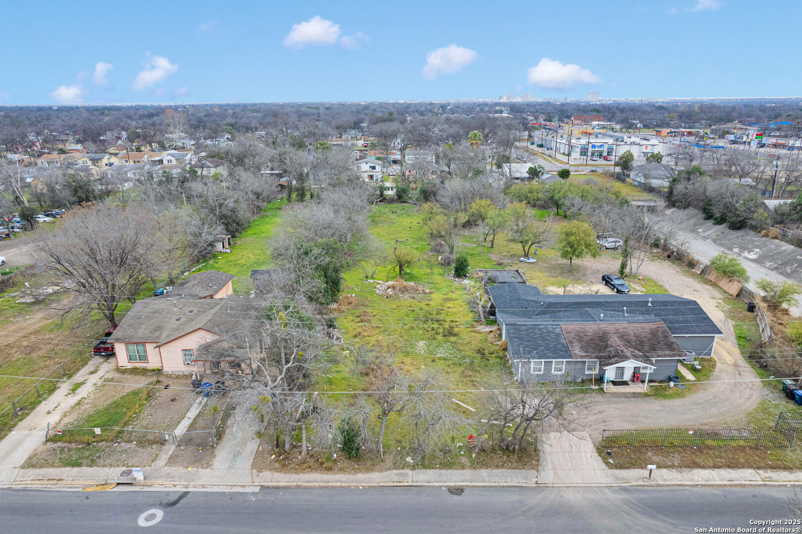 143 W Gerald San Antonio TX 78221