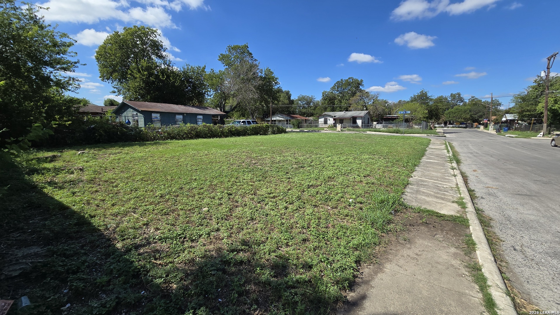 702 S San Eduardo Avenue San Antonio TX 78237