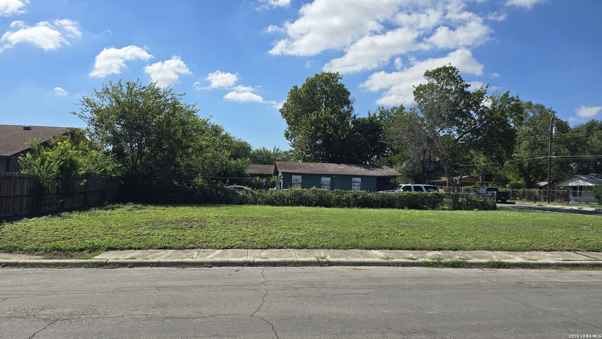 702 S San Eduardo Avenue San Antonio TX 78237