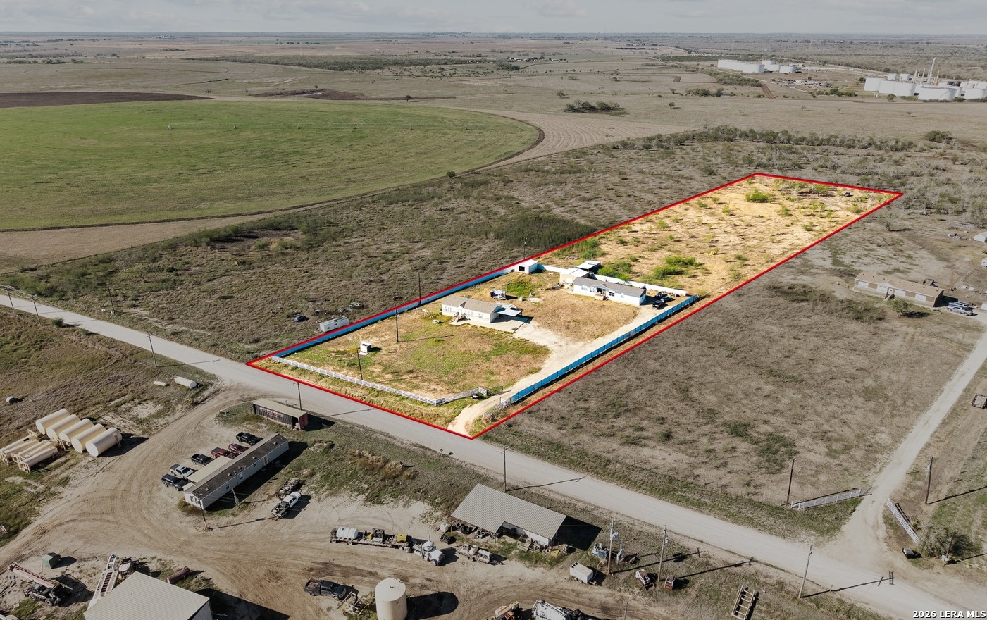664 County Road 483 Nixon TX 78140