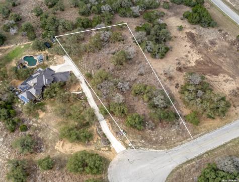2122 Angeles Canyon Lake TX 78133