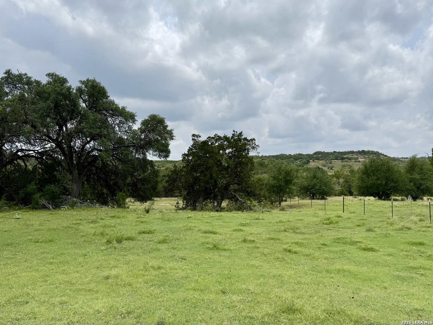 2371 #B Rr 165 Dripping Springs TX 78620