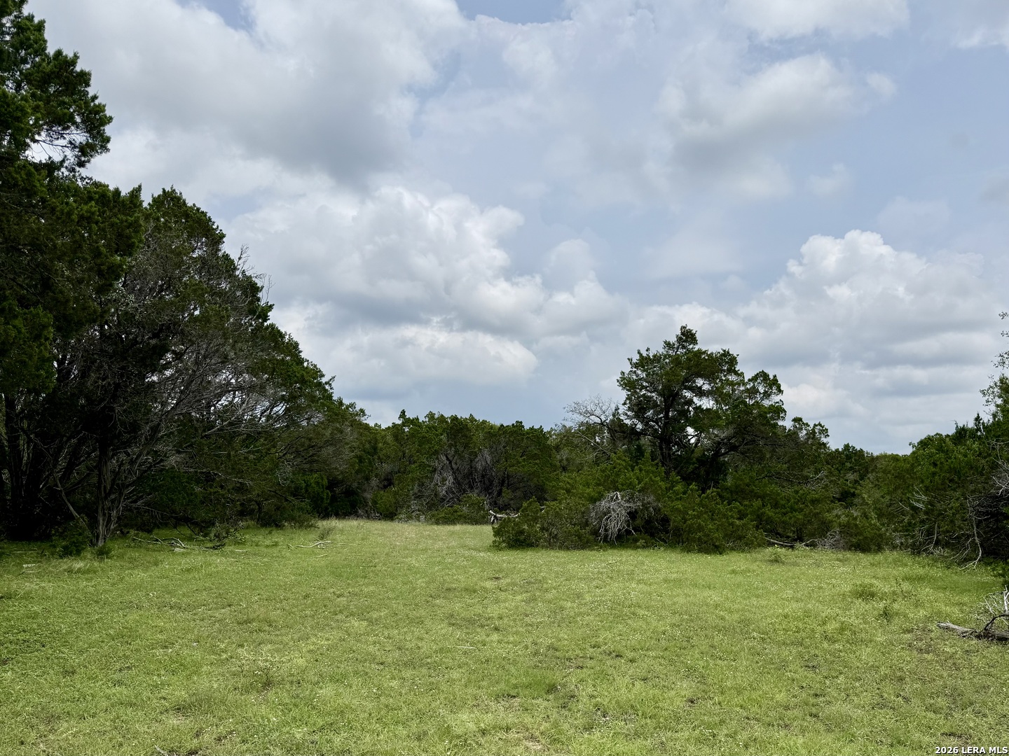 2371 #B Rr 165 Dripping Springs TX 78620