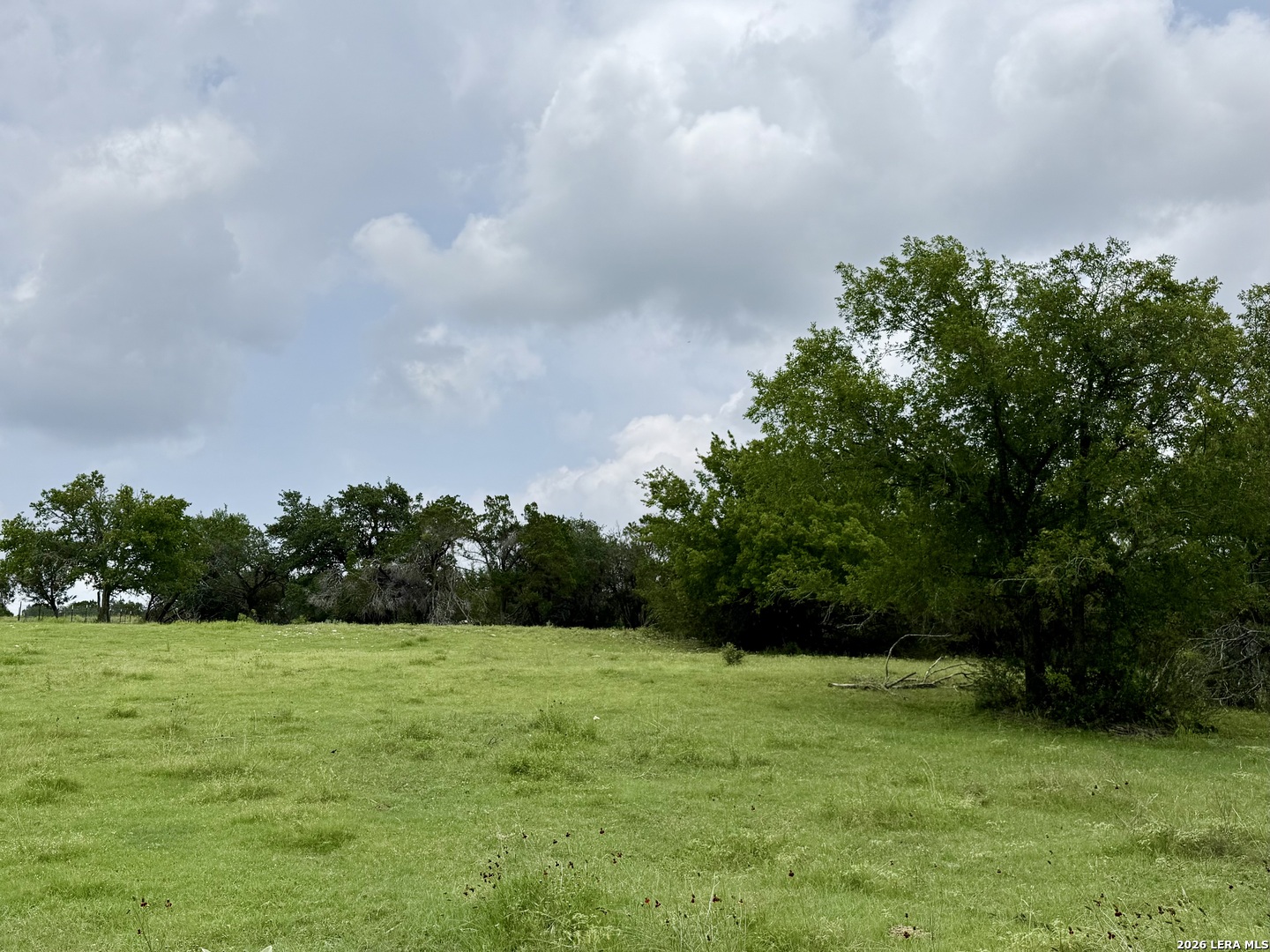 2371 #B Rr 165 Dripping Springs TX 78620
