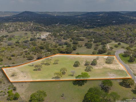 Lot 25 Ringtail Court Pipe Creek TX 78063