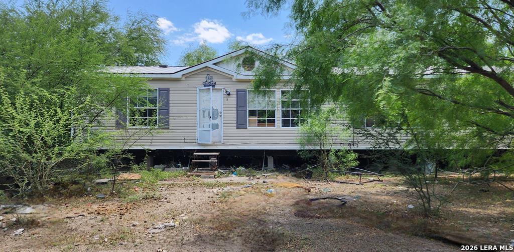 1542 Moses Road Quemado TX 78877