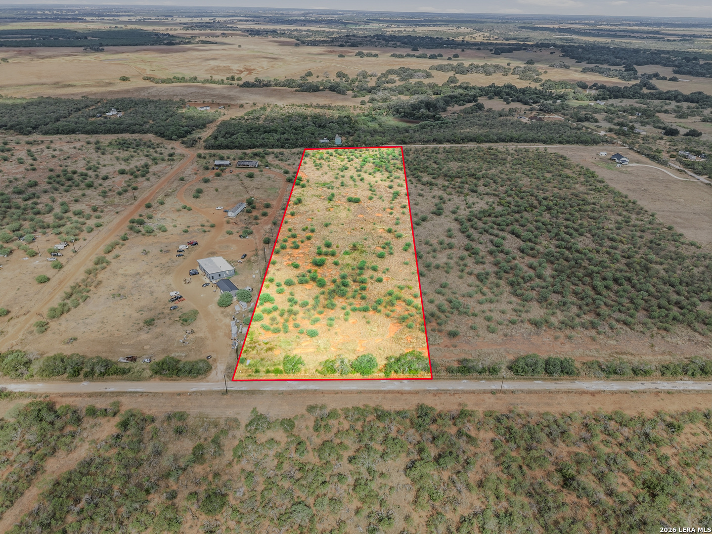 877 County Road 106 Floresville TX 78114