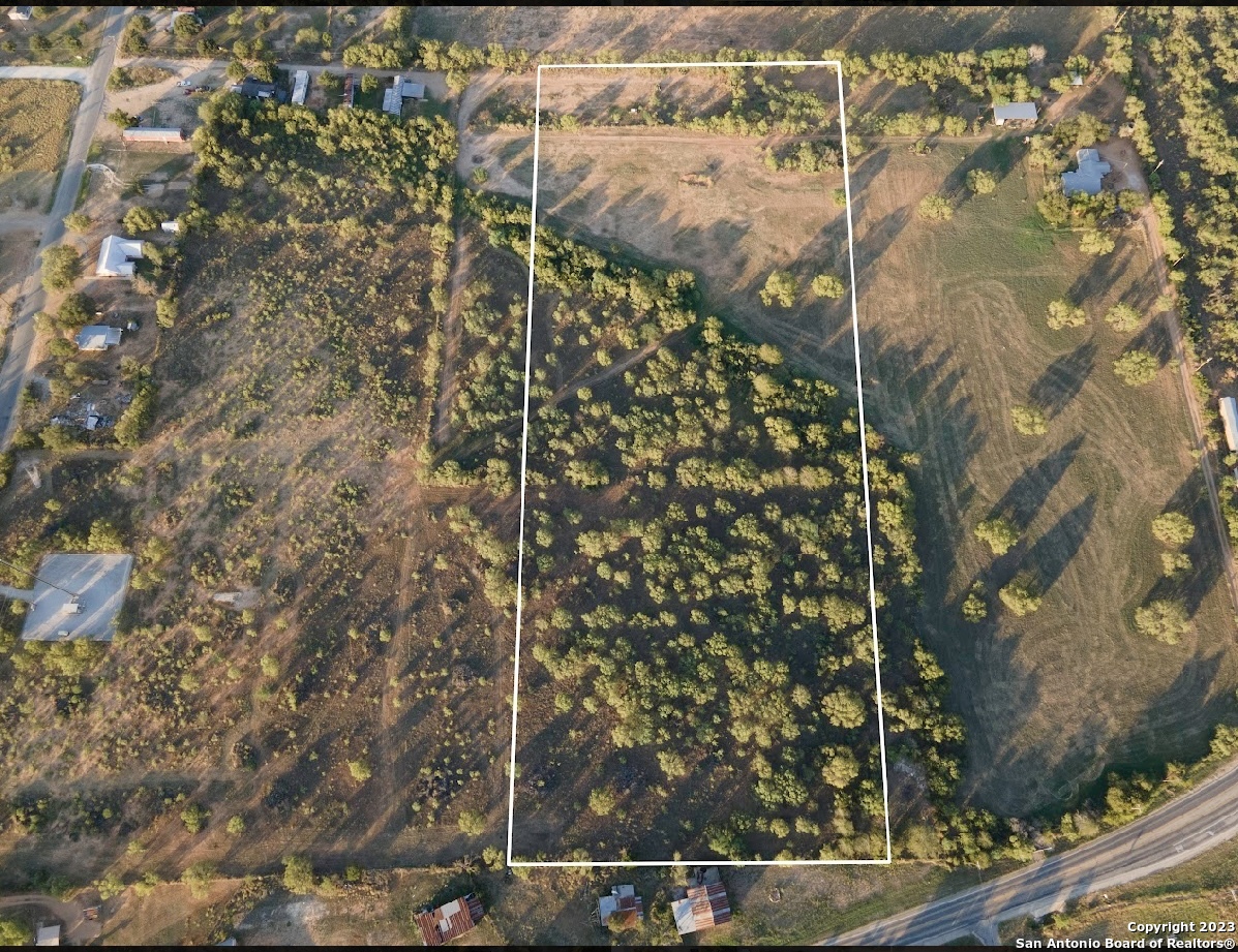 Tbd Lot 2 E Fm 140 Pearsall TX 78061