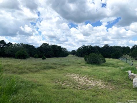 1263 Glenwood Loop Bulverde TX 78163