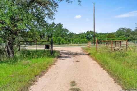 620 Rio Vista Road Johnson City TX 78636