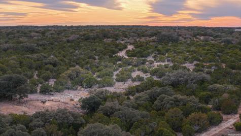 15019 County Road 310 Rocksprings TX 78880