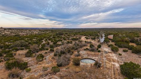15019 County Road 310 Rocksprings TX 78880