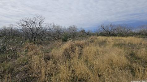 949 W Avenue K Lots 3283-3285 Christine TX 78012
