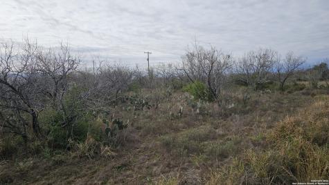 949 W Avenue K Lots 3283-3285 Christine TX 78012