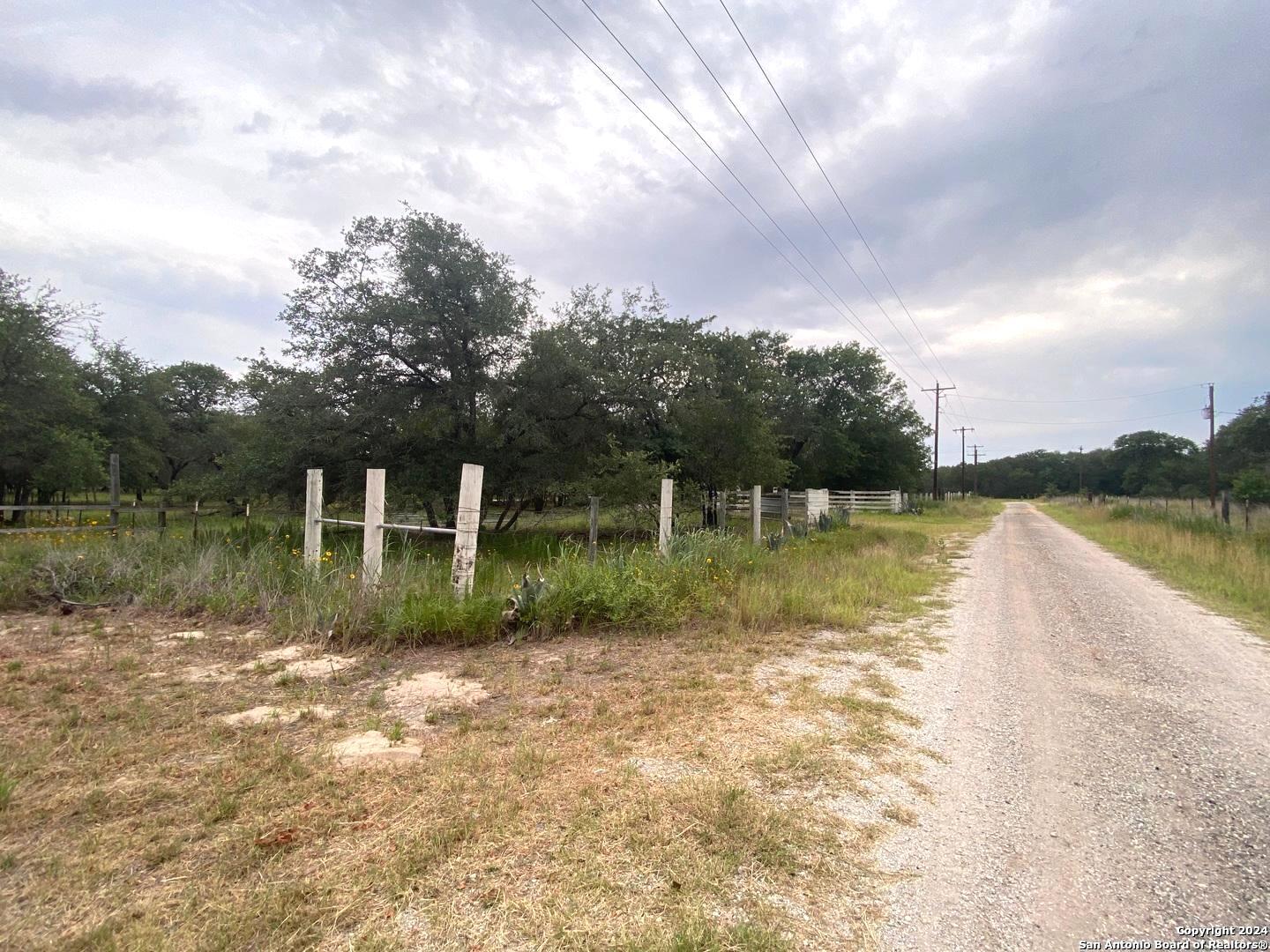 1550 E Hickory Lane San Antonio TX 78264