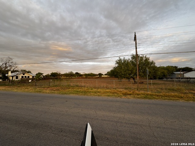 412 N Transportation Drive Devine TX 78016