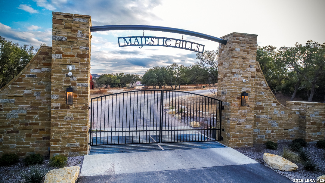 105 Majestic Hills Blanco TX 78606