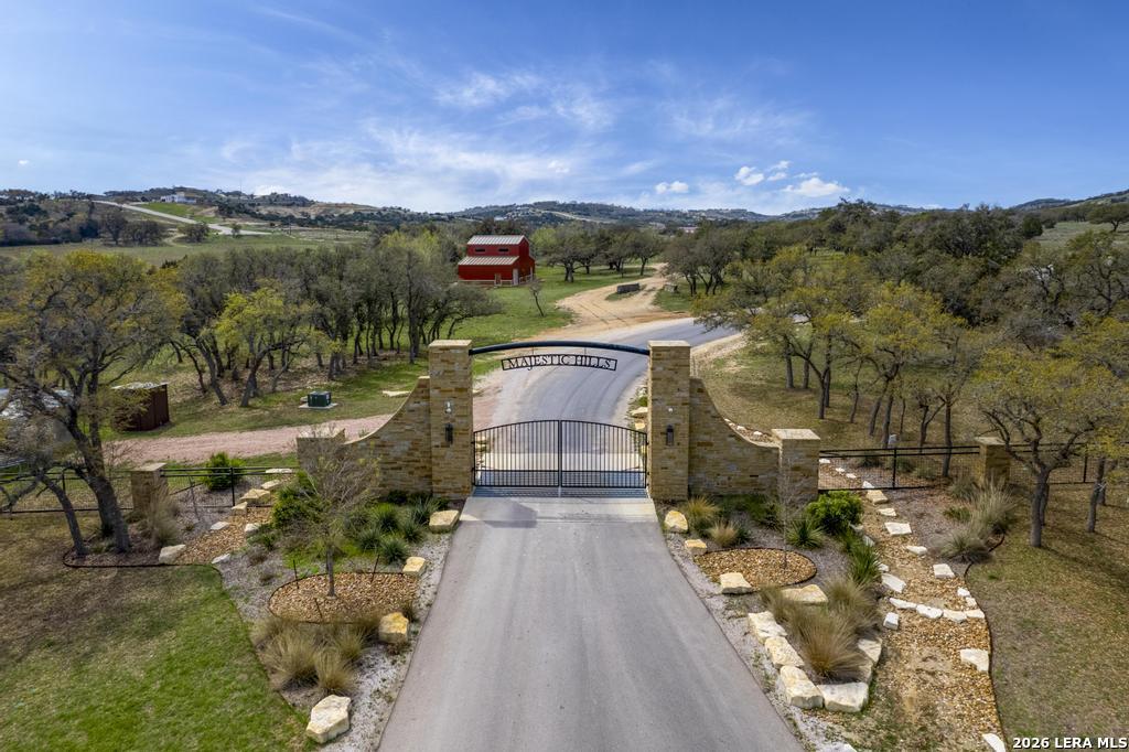 105 Majestic Hills Blanco TX 78606