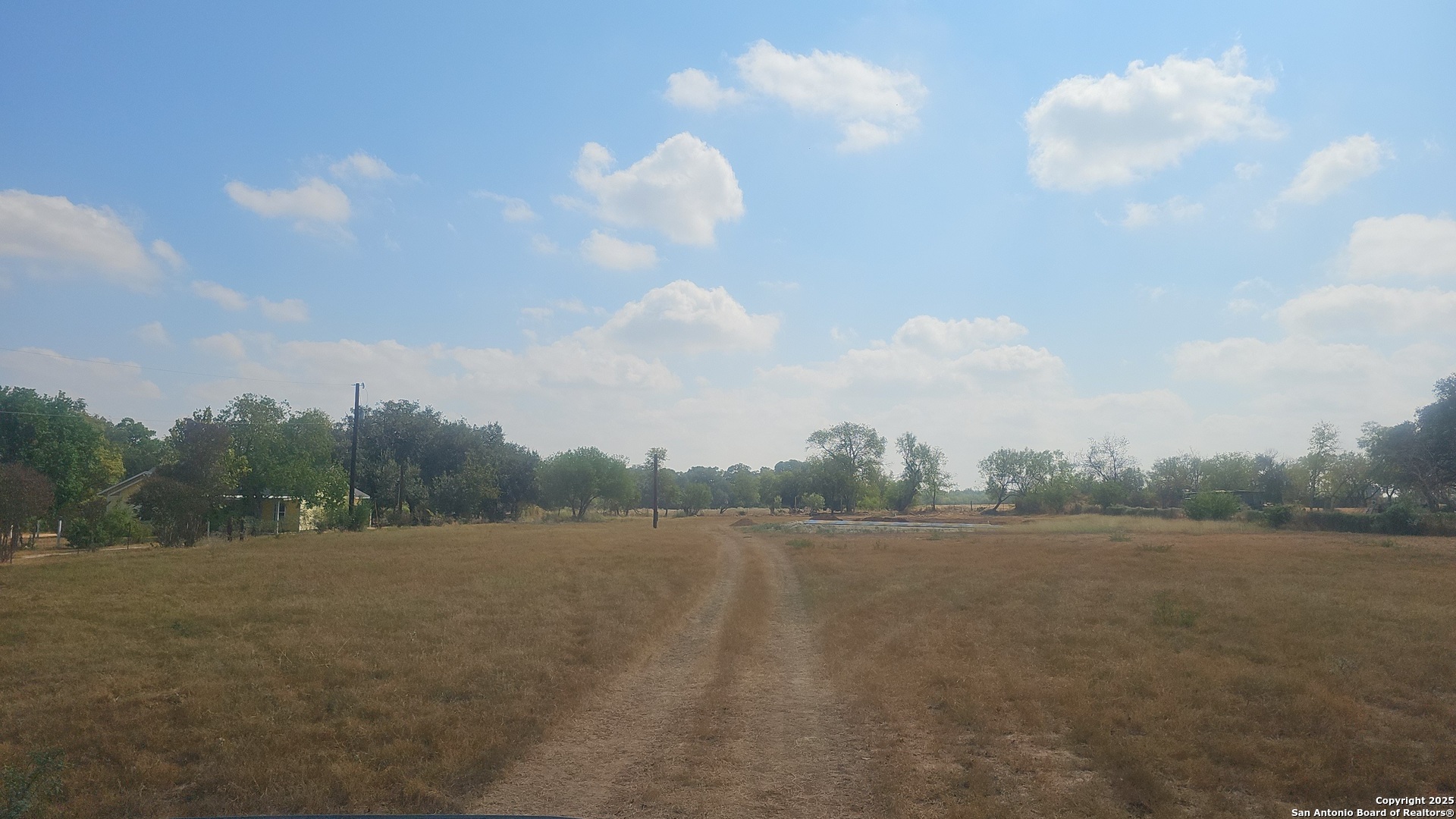 18000 Wisdom Road Lytle TX 78052