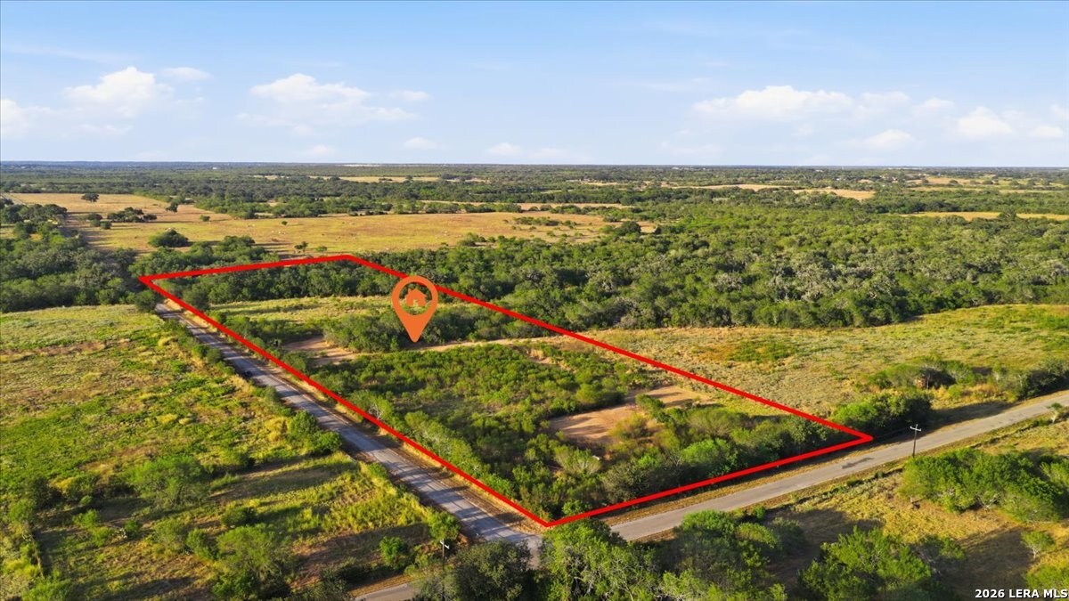 8251 County Road 106 Beeville TX 78102