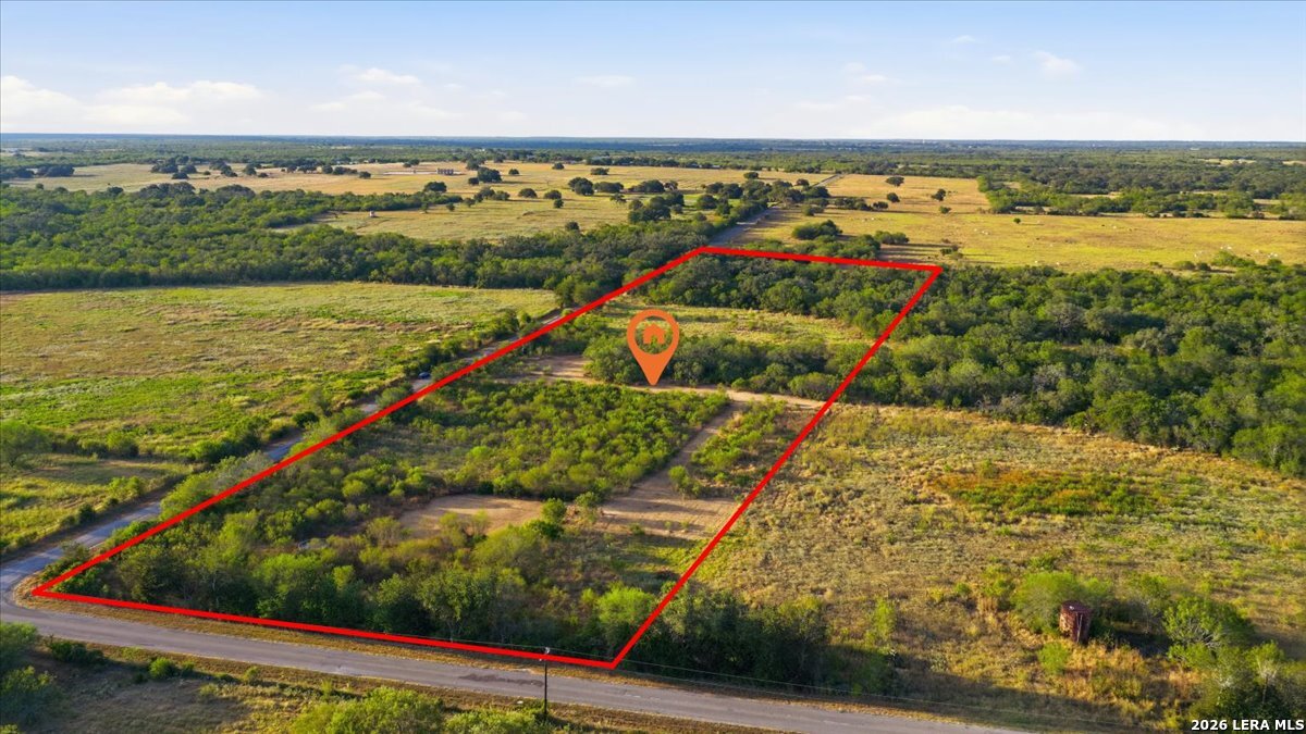 8251 County Road 106 Beeville TX 78102