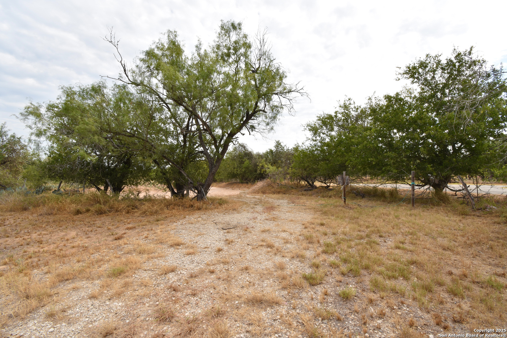 4.27 Acres Mathis Lane San Antonio TX 78264