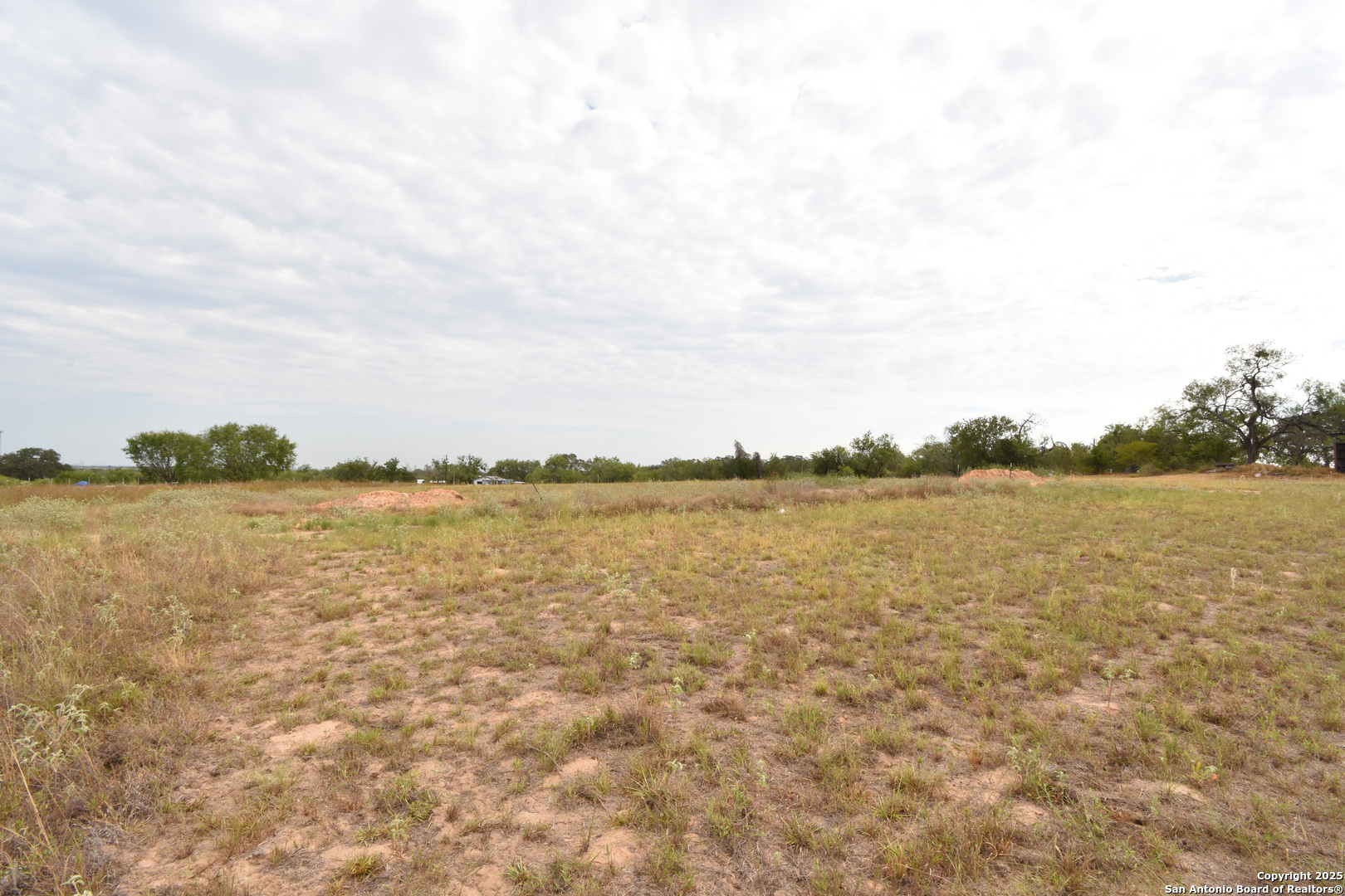 4.27 Acres Mathis Lane San Antonio TX 78264