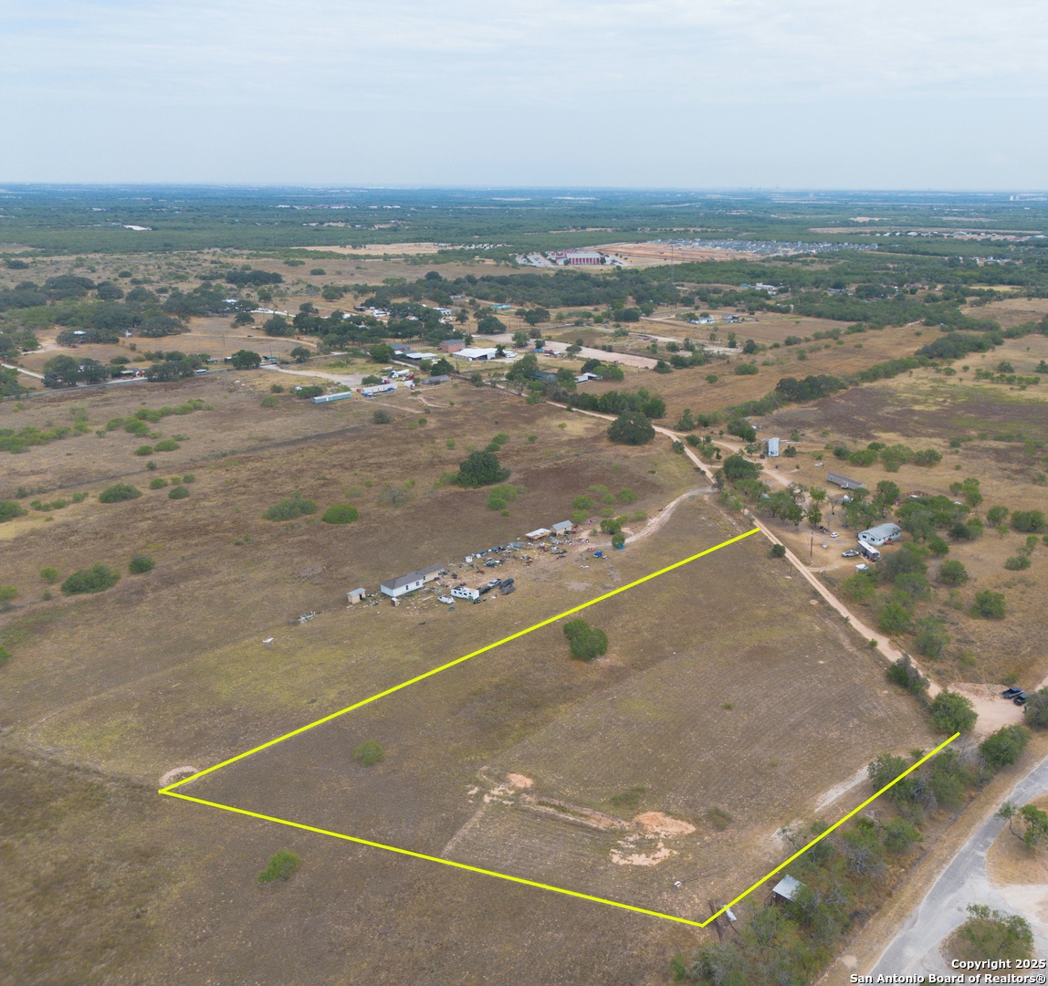 4.27 Acres Mathis Lane San Antonio TX 78264