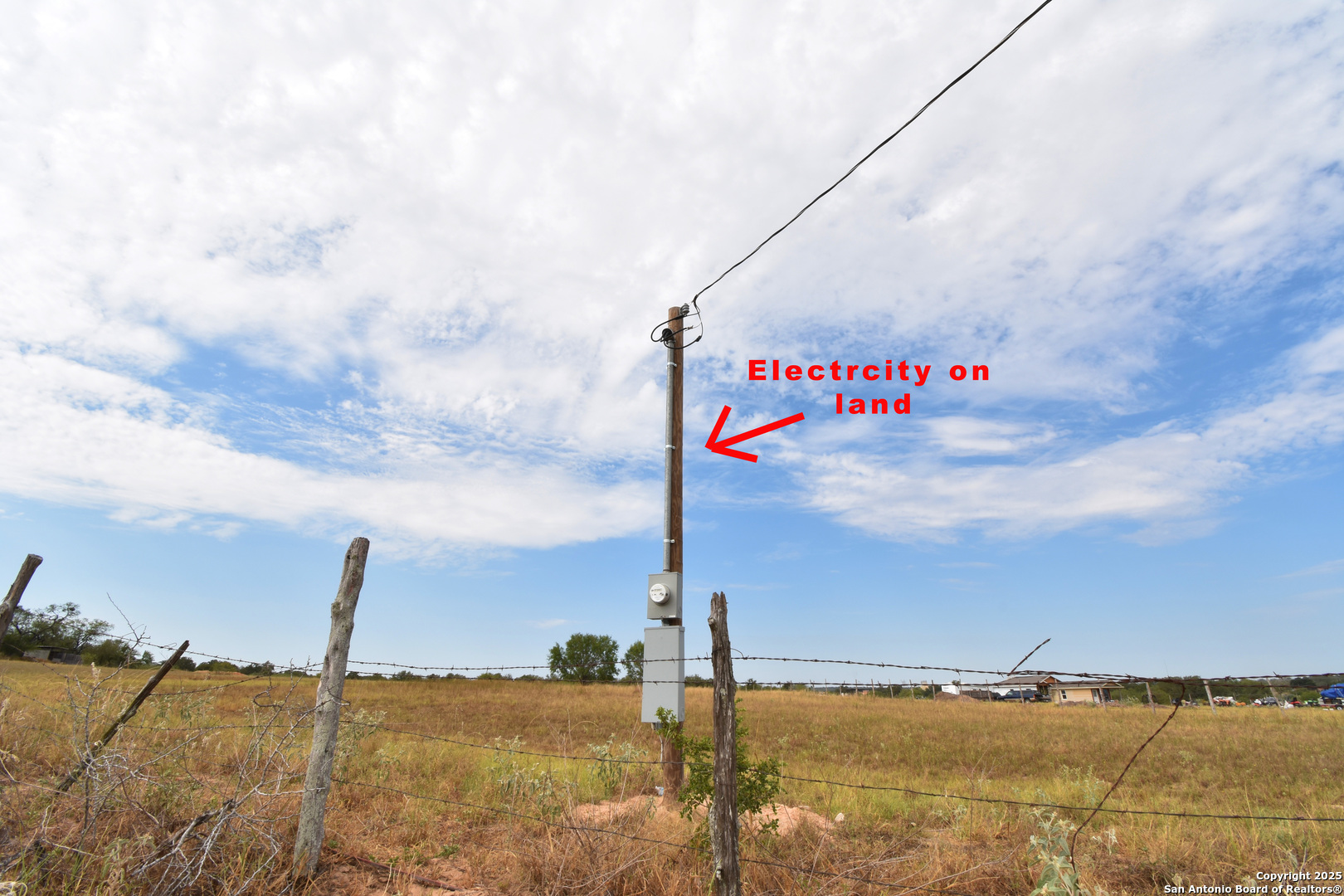 4.27 Acres Mathis Lane San Antonio TX 78264