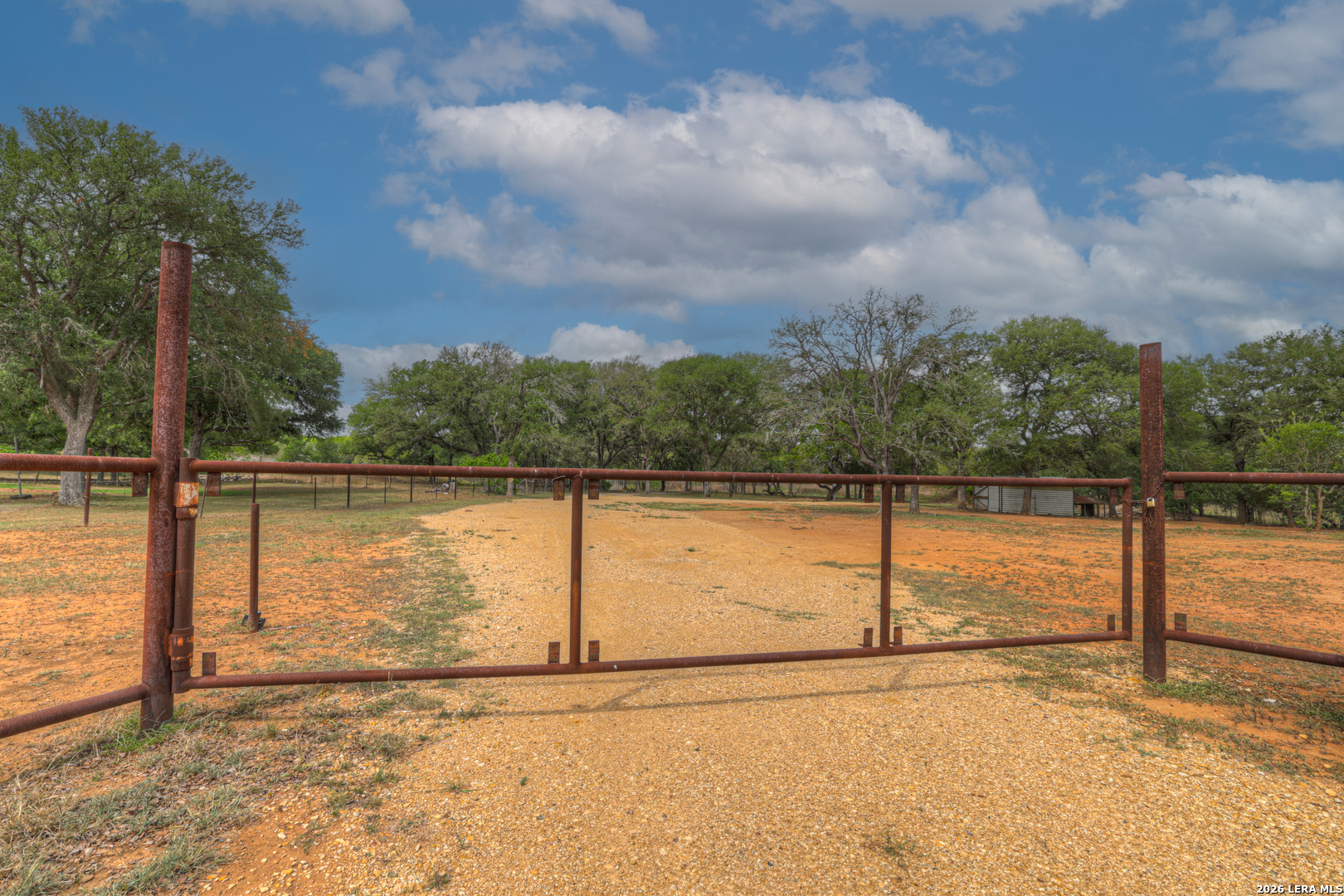 418 Fm 2984 Luling TX 78648