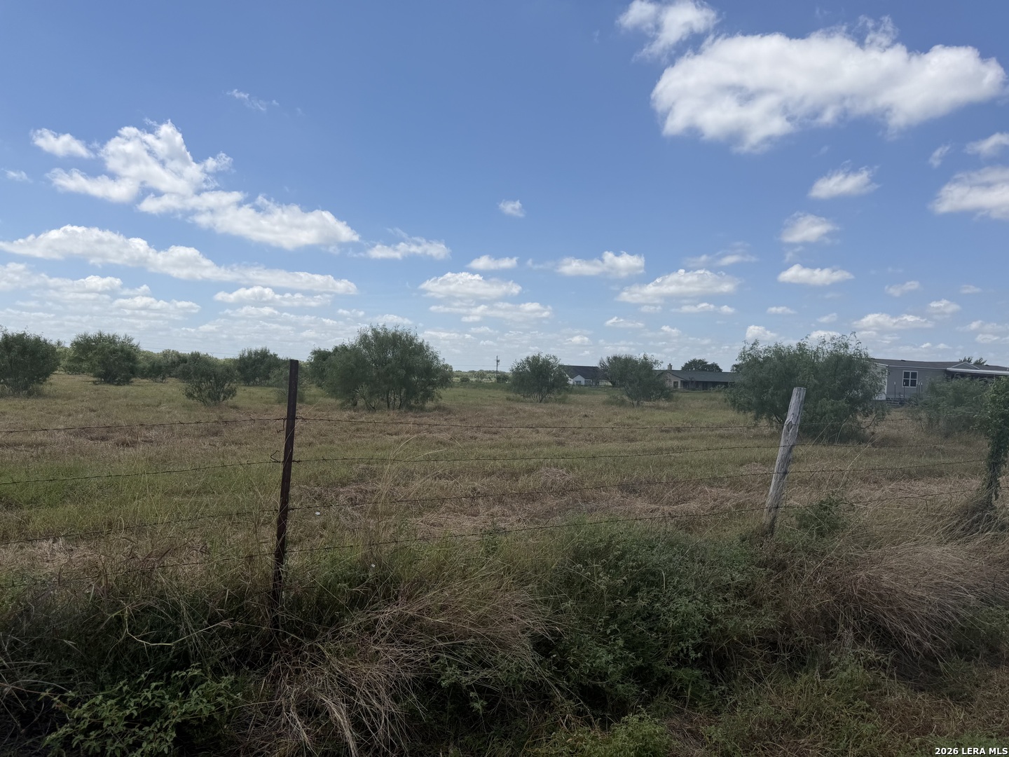 2118 Cr 421 Stockdale TX 78160