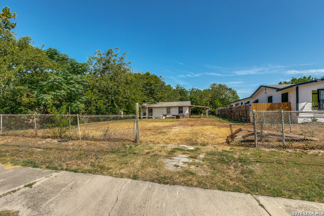 1437 W Harding Boulevard San Antonio TX 78221