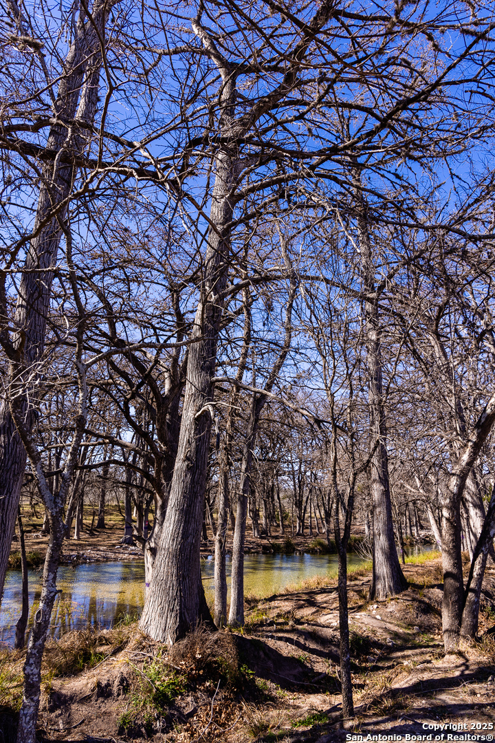 2400 Little Dry Frio Road Rio Frio TX 78879