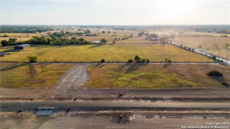 10069 Panther Creek Drive Iola TX 77861