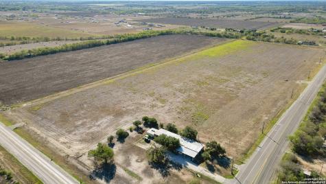 Lot 5 Fm 471 Natalia TX 78059