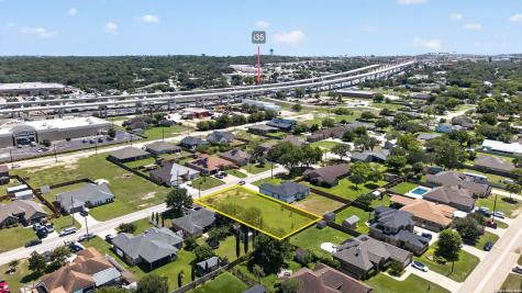 8497 Ventura Boulevard Selma TX 78154