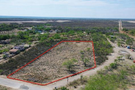 531 Mela Garcia Eagle Pass TX 78852