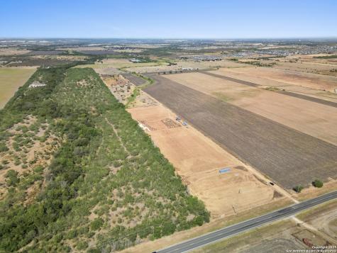 2415 Fm 1518 St Hedwig TX 78152
