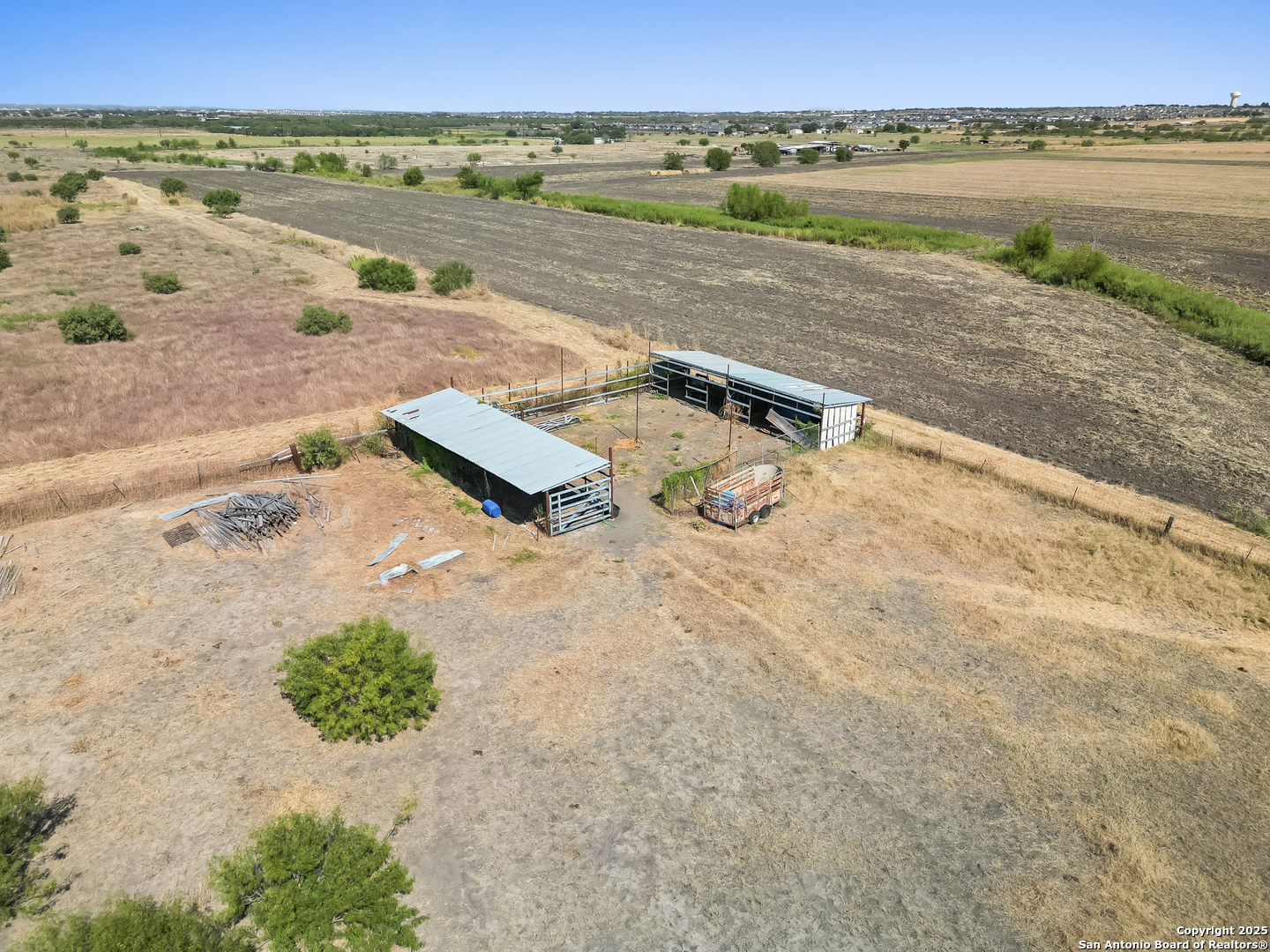 2415 Fm 1518 St Hedwig TX 78152