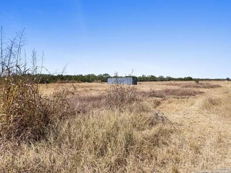 2415 Fm 1518 St Hedwig TX 78152