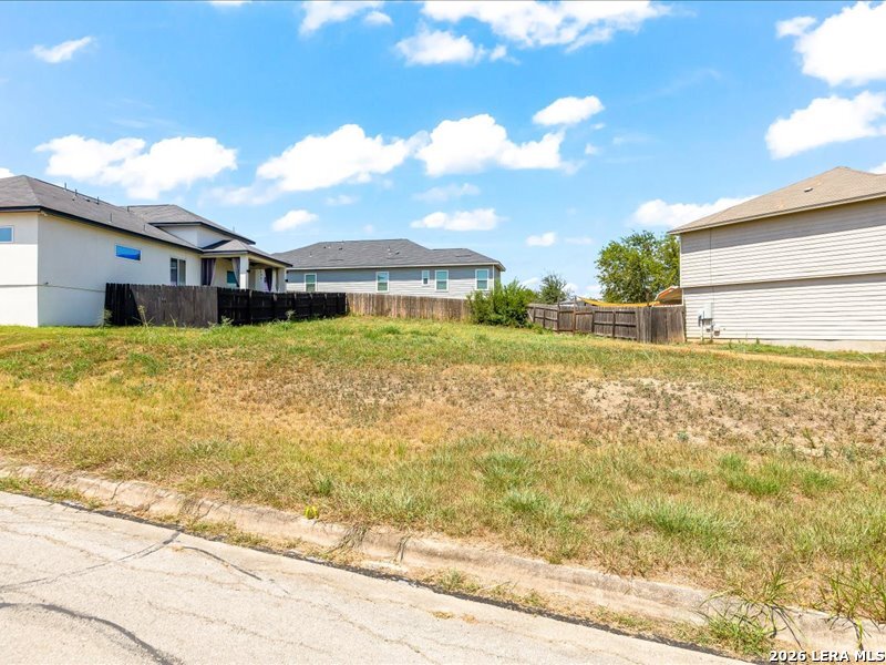 8251 Comanche Pass Converse TX 78109