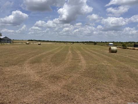 8378 State Highway 97 Gonzales TX 78629