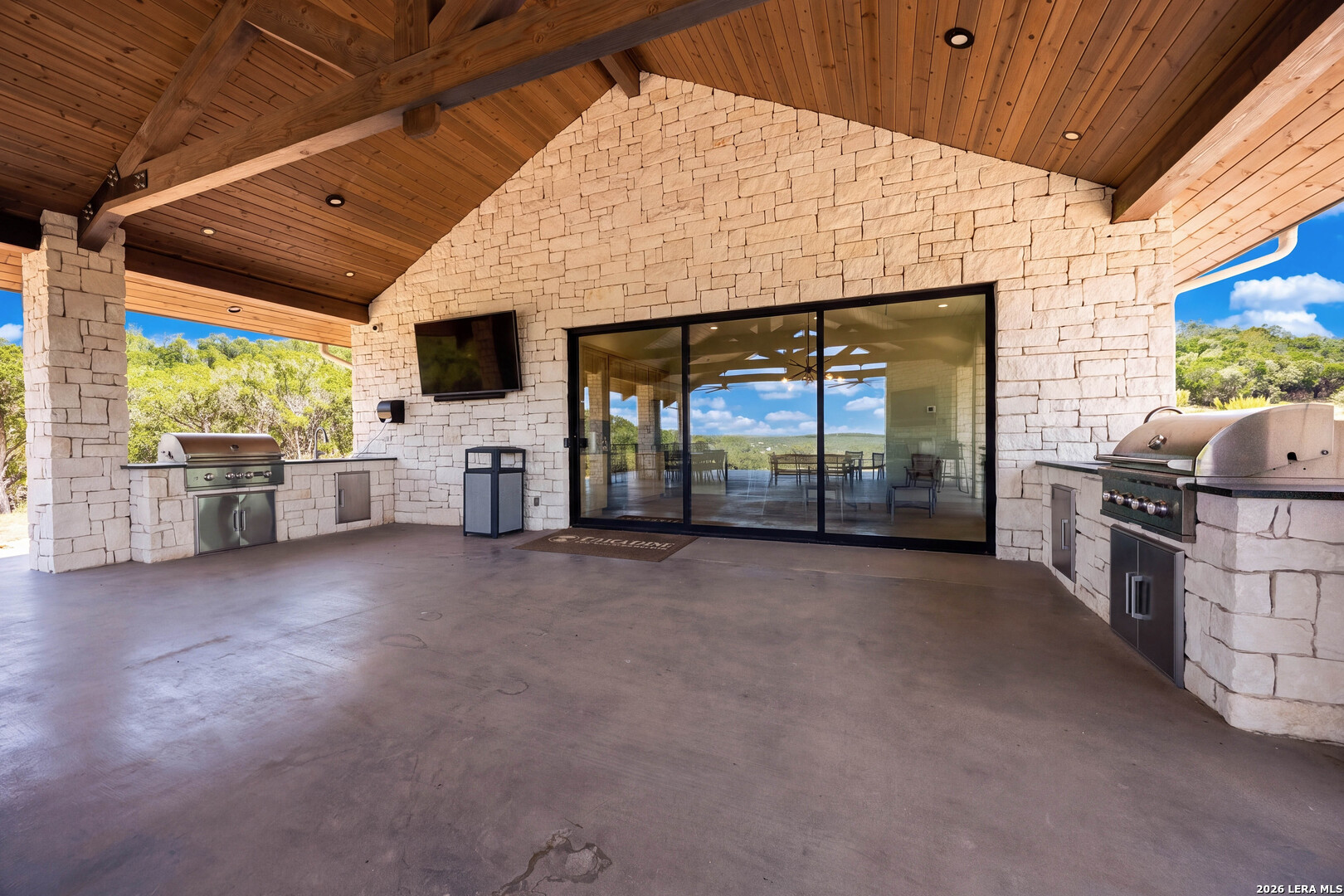 1817 Paradise Parkway Canyon Lake TX 78133