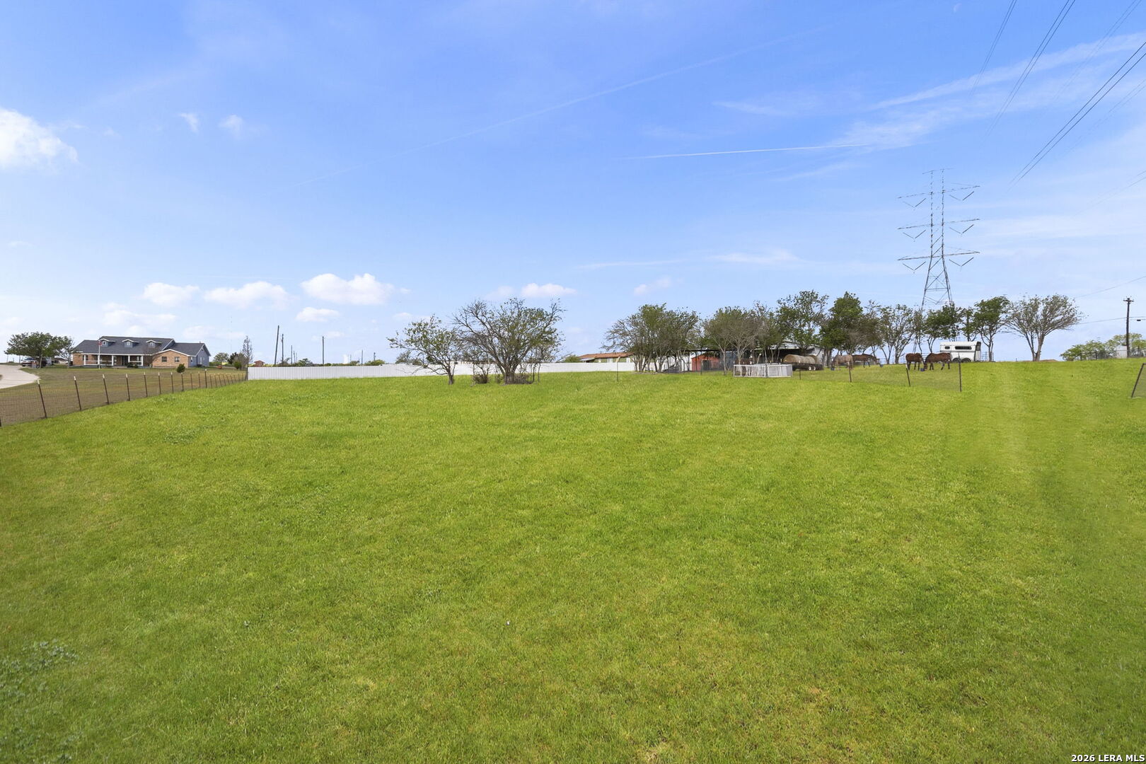 2490 Schwab Seguin TX 78155